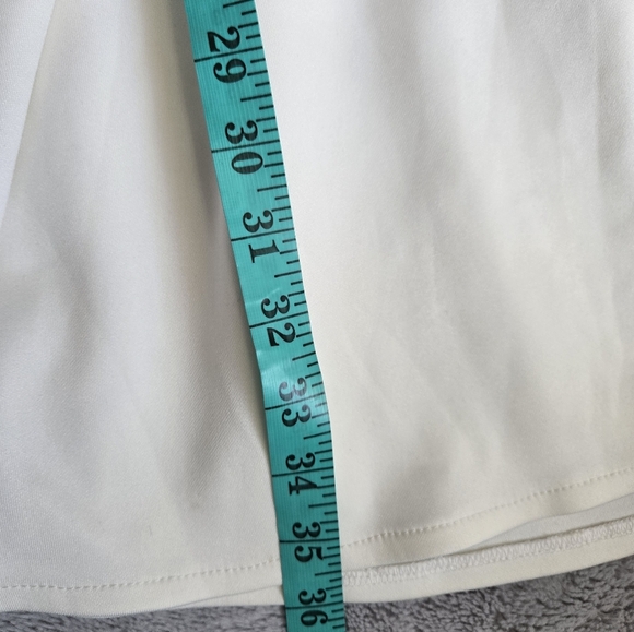 Lori Michaels White and Blue Pleated Midi Dress. Size Small - Picture 10 of 10